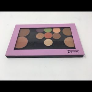 Large Z Palette with MAC Eyeshadow & Blush Pans